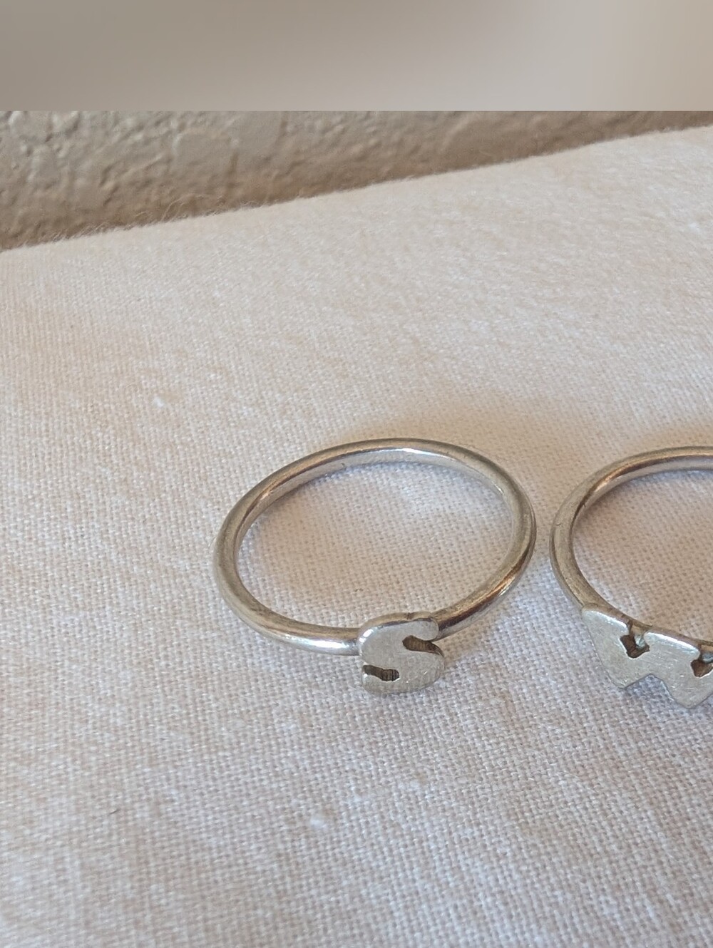 Artisan Sterling Silver Stacking Ring Set Initial Letters S & W Size 6.5–7
